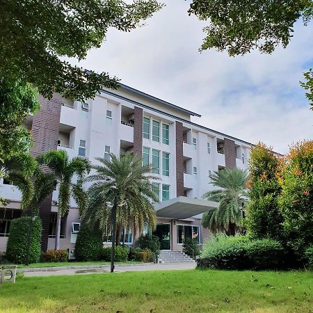 Orchid Surin Appartement Buitenkant foto